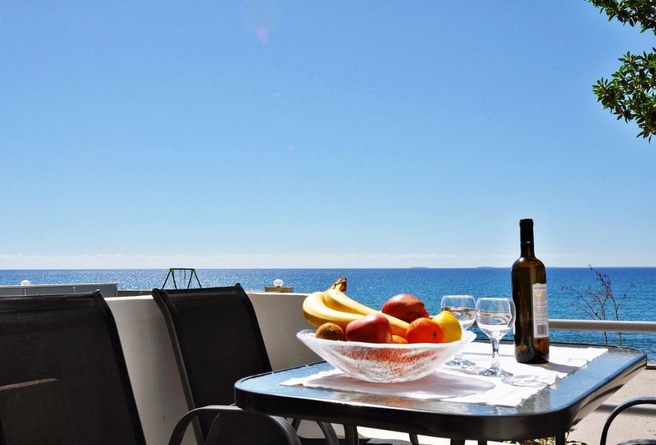 On The Beach Ierapetra  Bagian luar foto